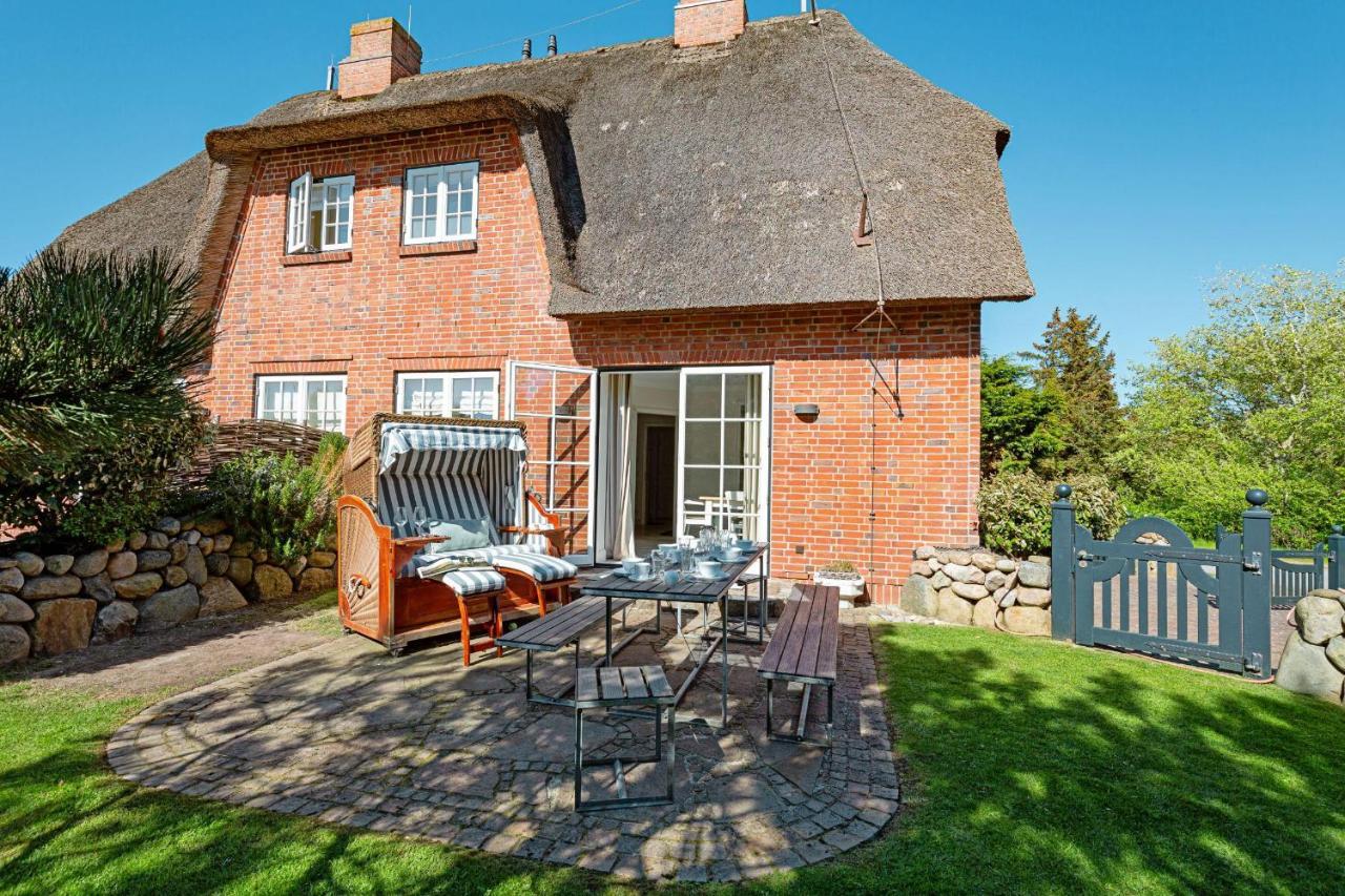 Almost Heaven Holiday home List
